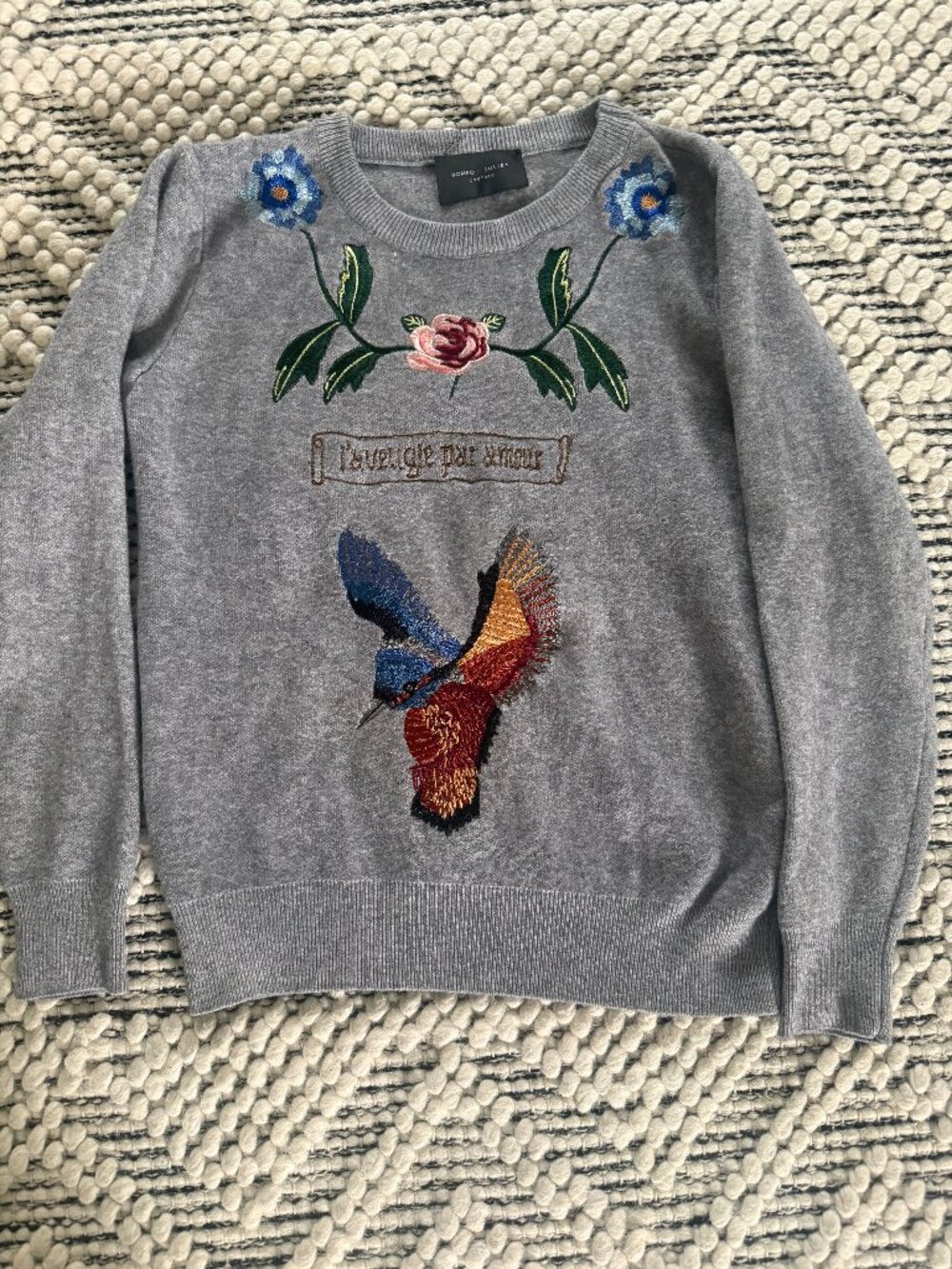 Romeo & Juliet crew neck sweater